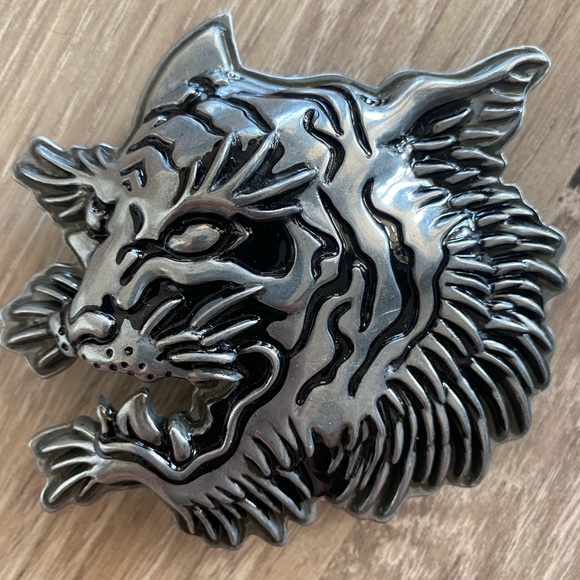 Famous Stars and Straps belt buckle Travis barker - Picture 1 of 2